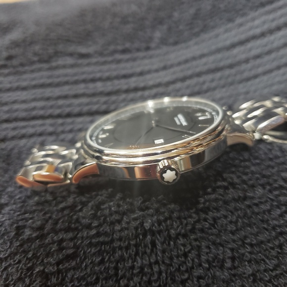 Ladies Mont Blanc watch - Picture 2 of 4